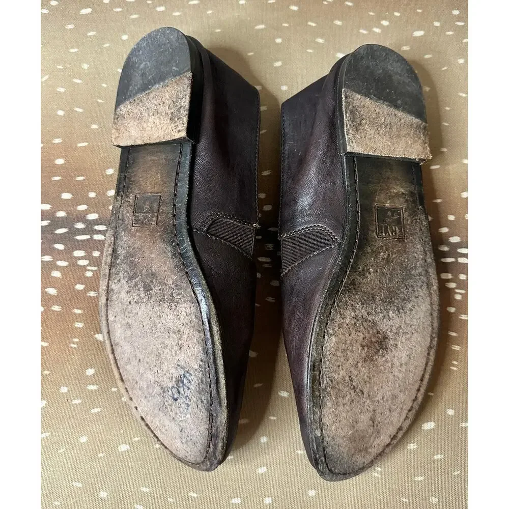 FRYE Chocolate Leather Slip On Loafer Flat Size 9
